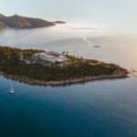 Bluegr Hotels & Resorts × Auraskin: Η κυκλική περιποίηση συναντά τη σύγχρονη φιλοξενία